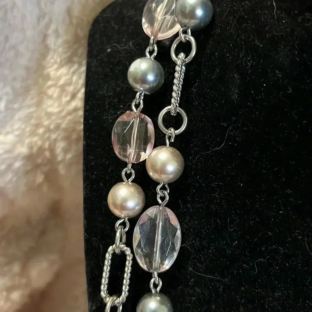 Vintage Premier Designs Jewelry pink and gray long necklace with earrings. - Picture 4 of 4